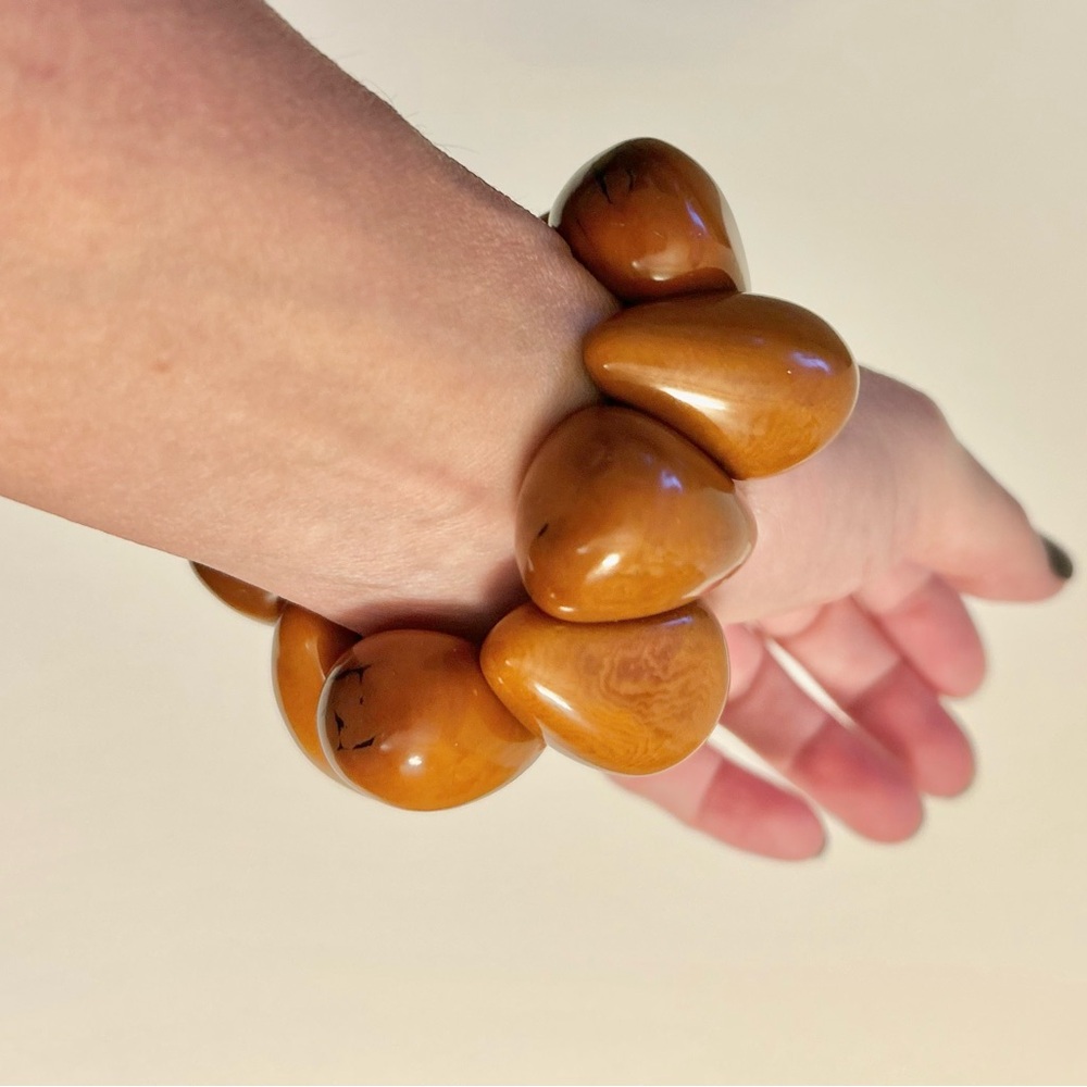 Handmade by artists Brown Teardrop Bracelet